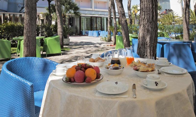Hotel Sporting San Benedetto del Tronto Exterior photo